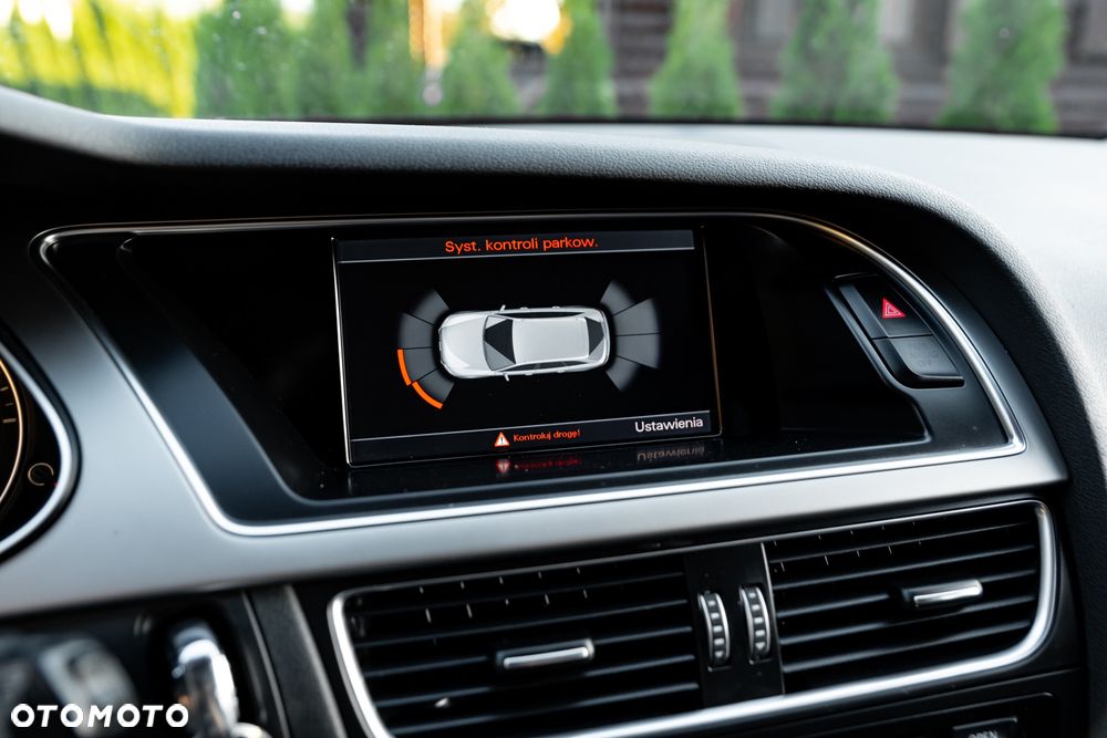 Audi A4 Avant 2.0 TDI Quattro - 28