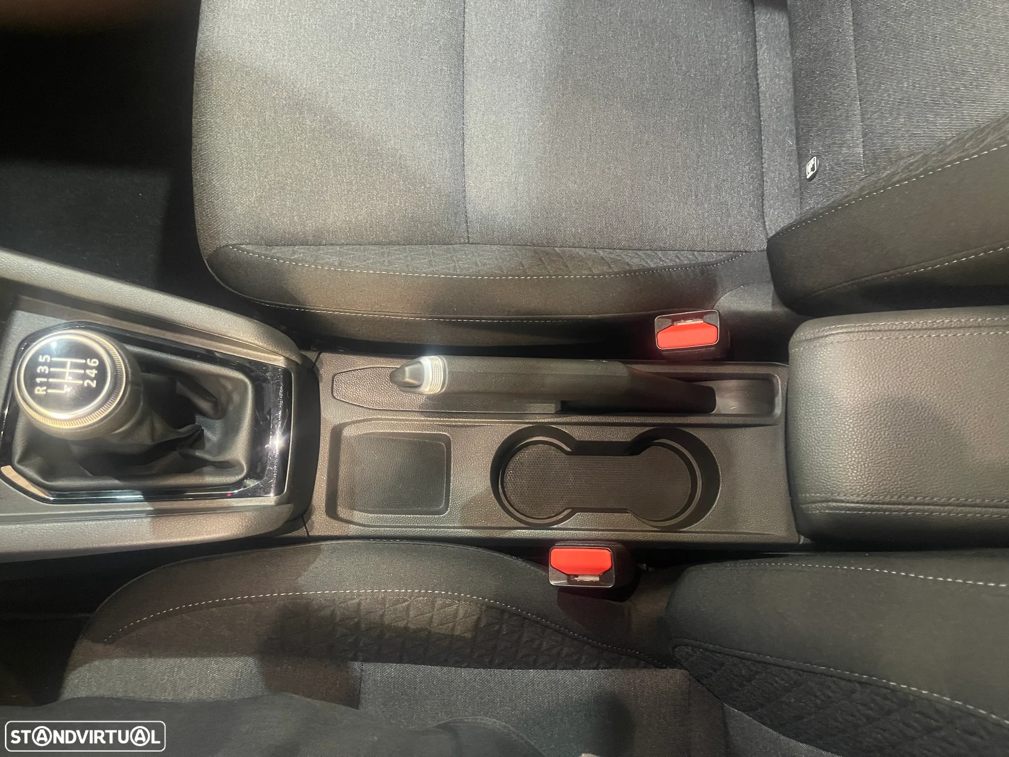 Renault Clio BLUE dCi 100 BUSINESS EDITION - 54