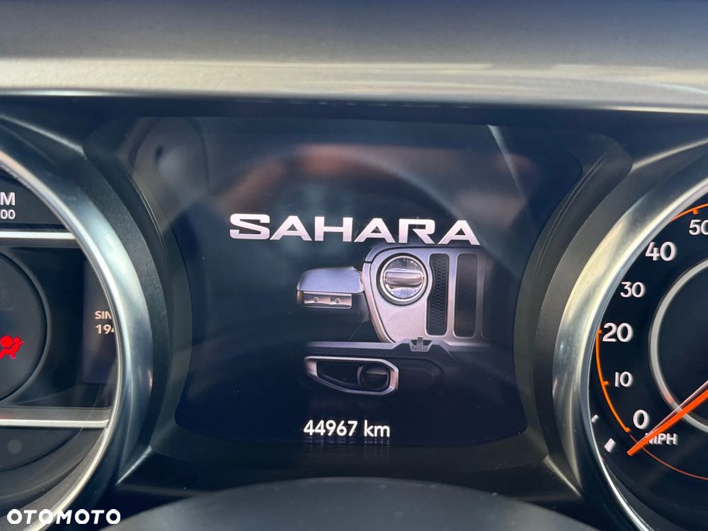Jeep Wrangler Unlimited GME 2.0 Turbo Sahara - 14