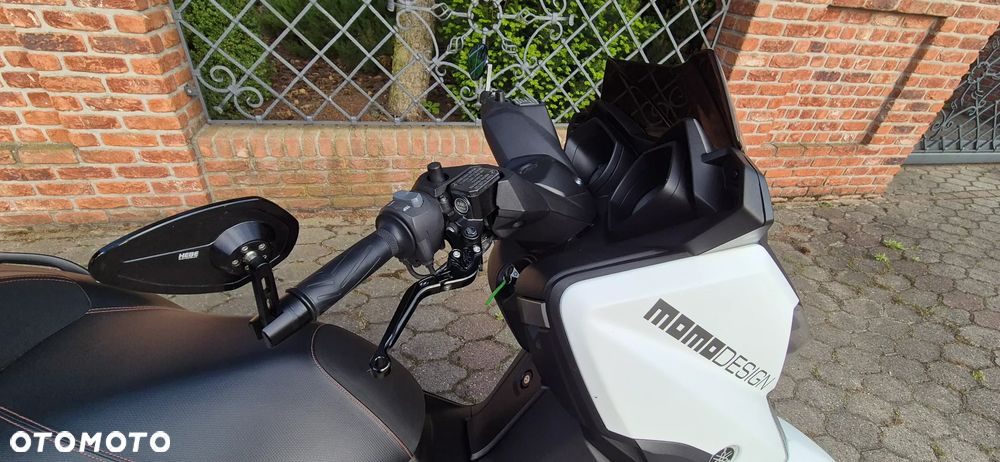 Yamaha X-max - 9