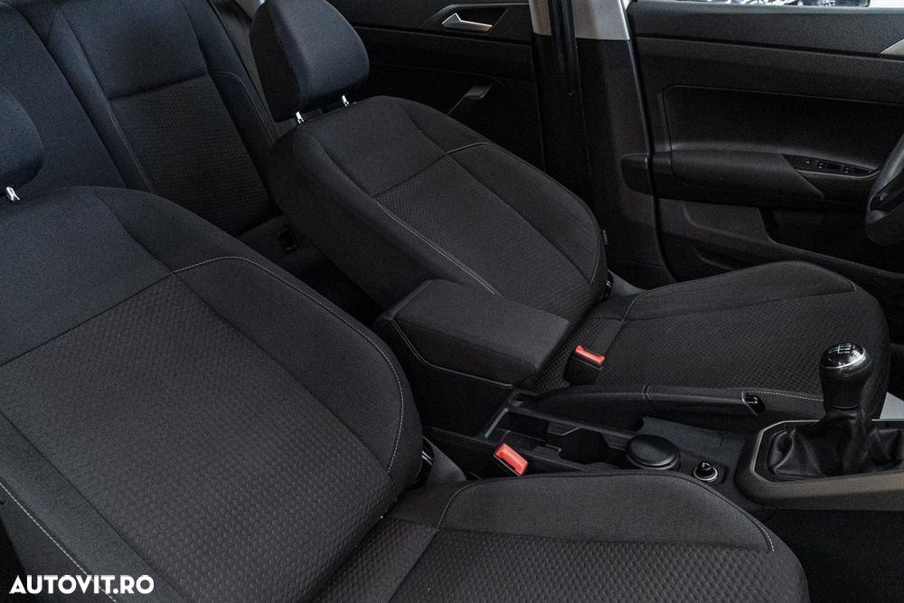 Volkswagen Polo 1.0 TSI Comfortline - 29
