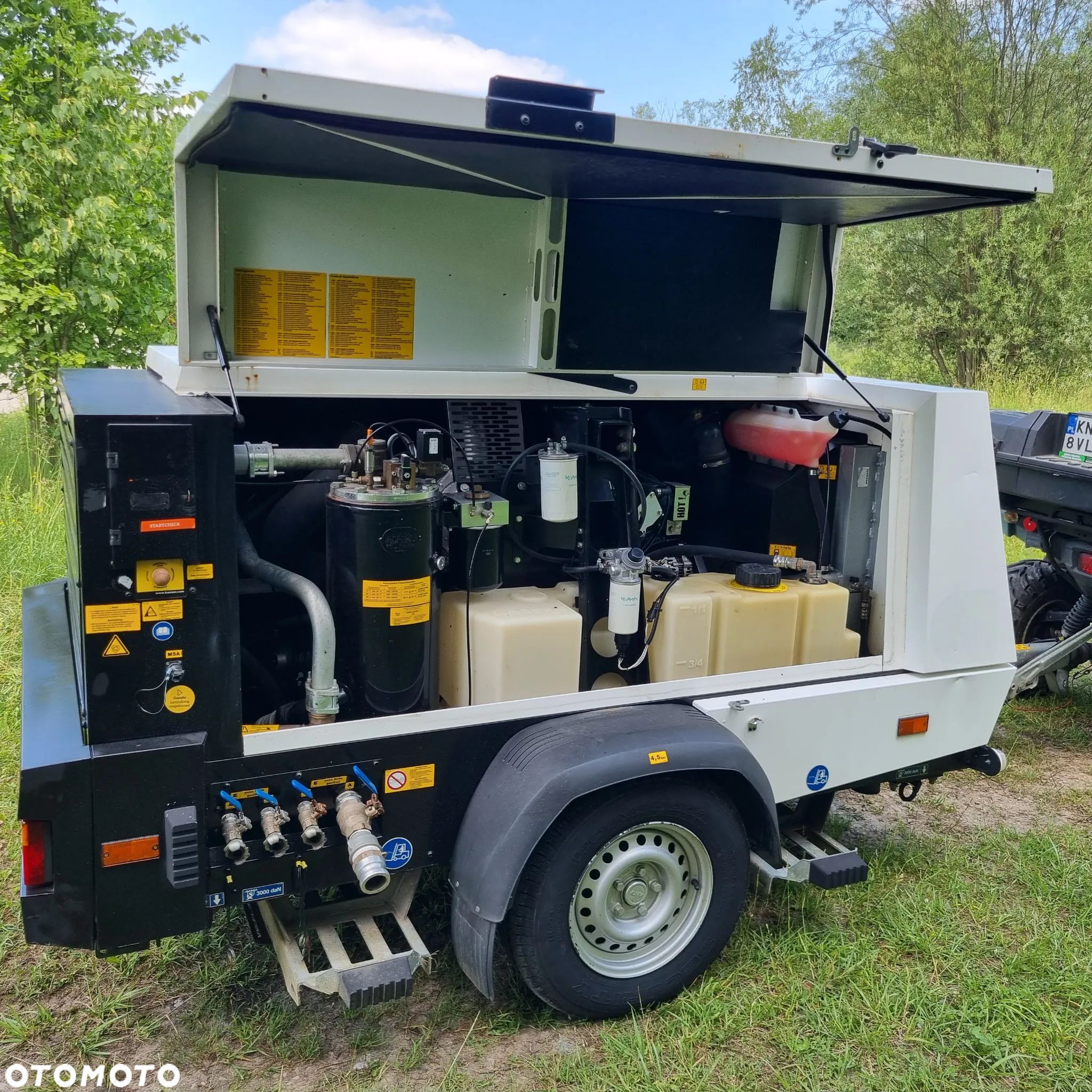 Inny Kompresor KAESER M82 jak Nowy z salonu 2019r z Norwegii 8,5m3 Kubota V3307 - 1