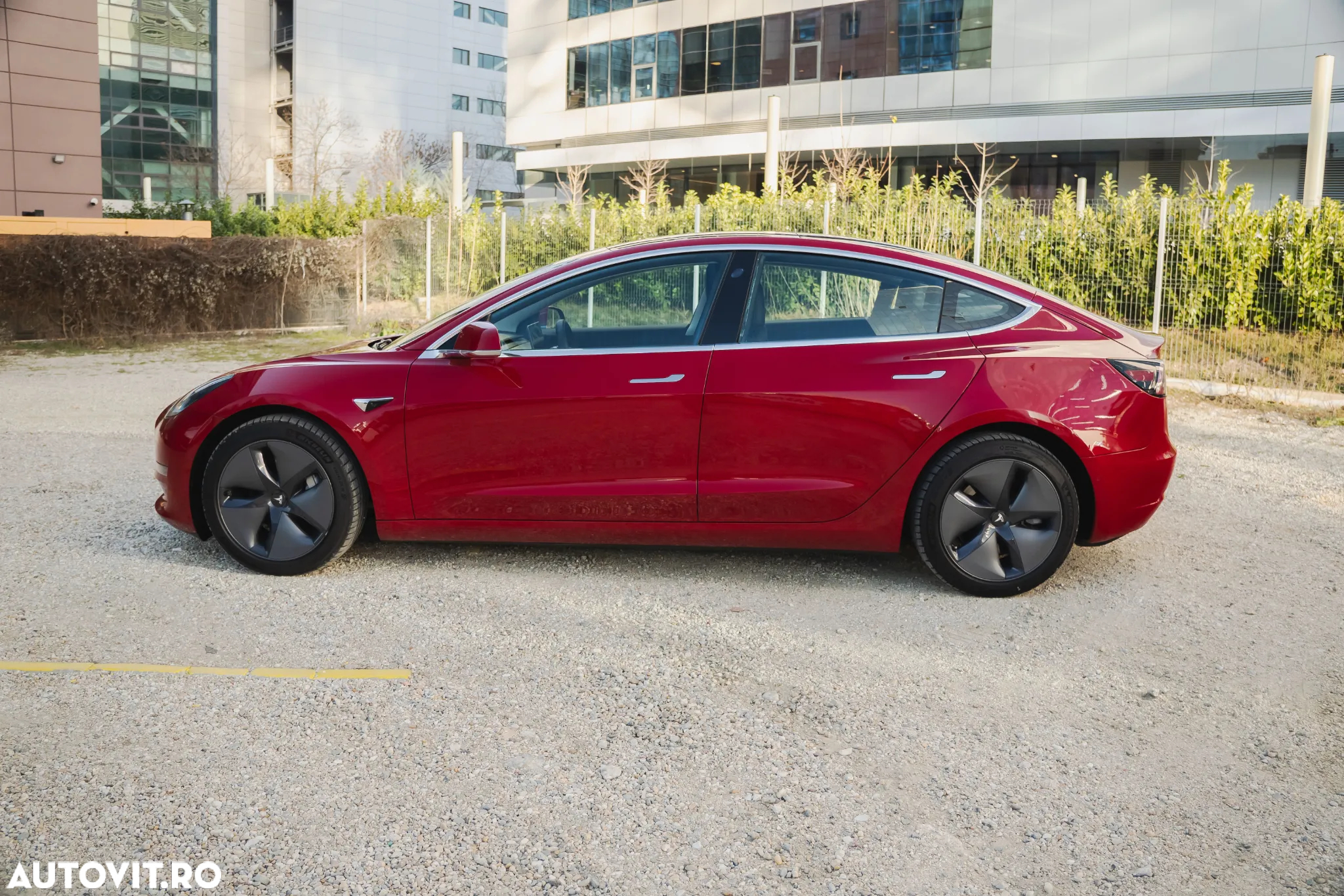 Tesla Model 3 Langstreckenbatterie Allradantrieb Dual Motor - 2