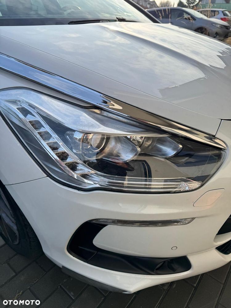 Citroën DS5 2.0 HDi SoChic - 12