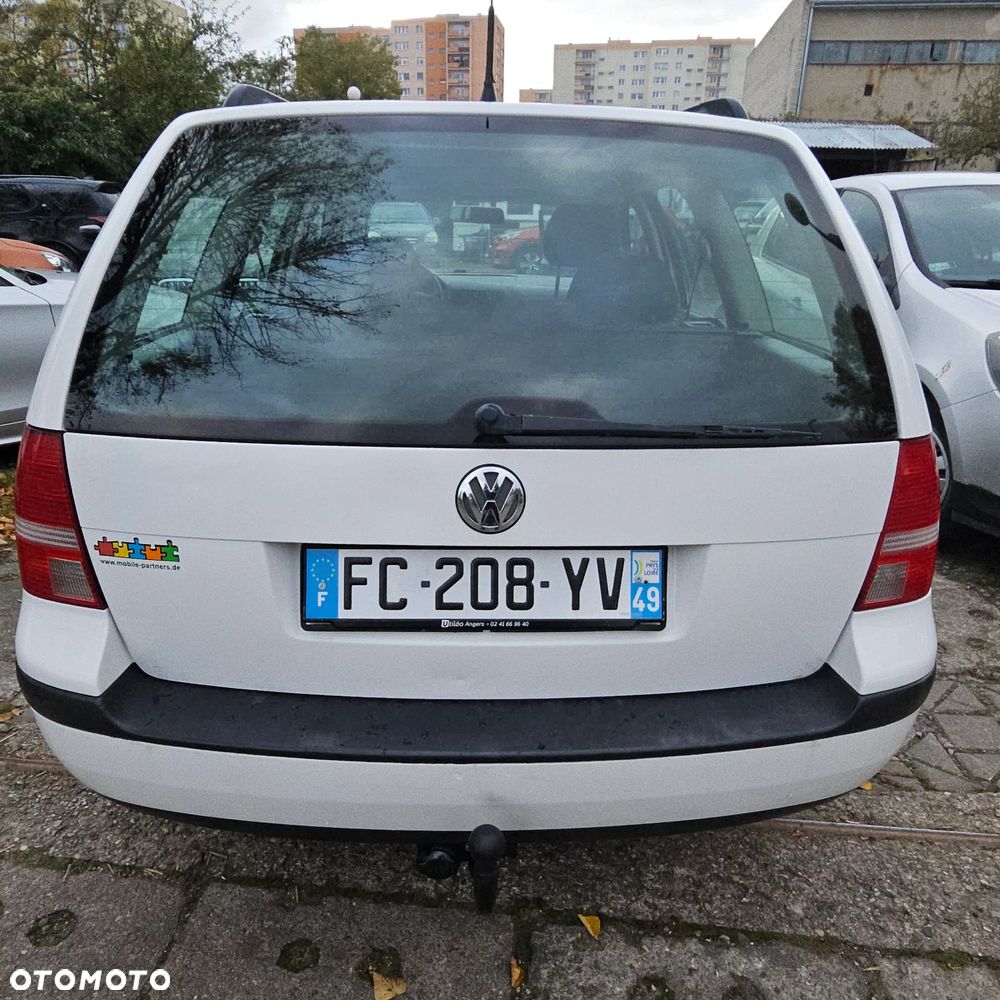 Volkswagen Golf IV 2.0 4Mot Highline - 4