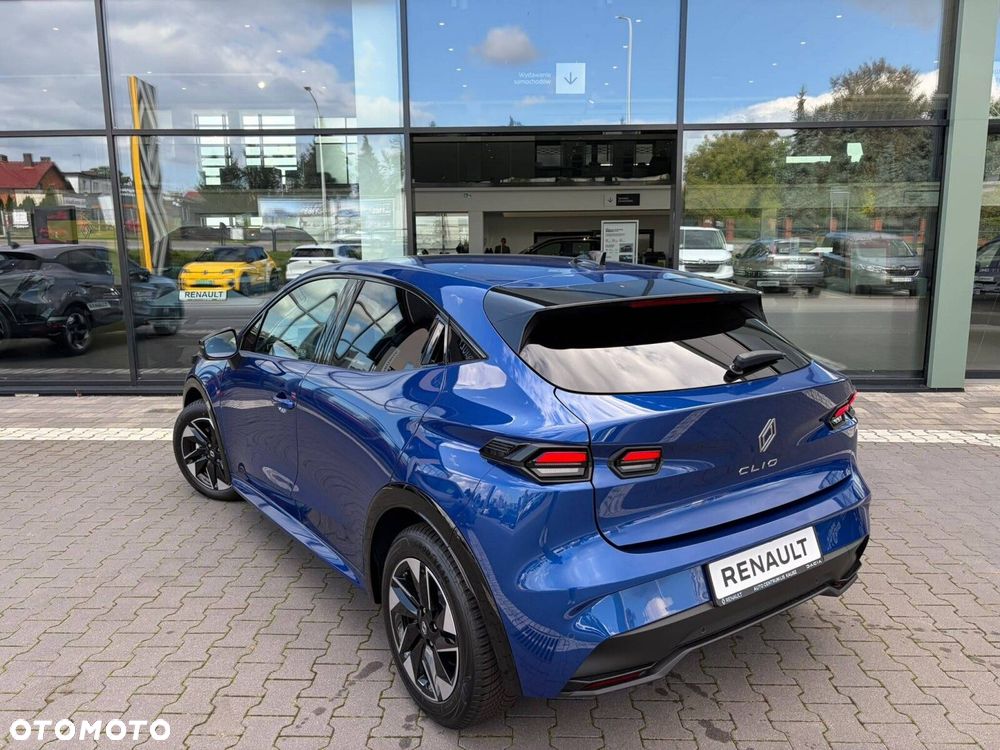 Renault Clio - 8