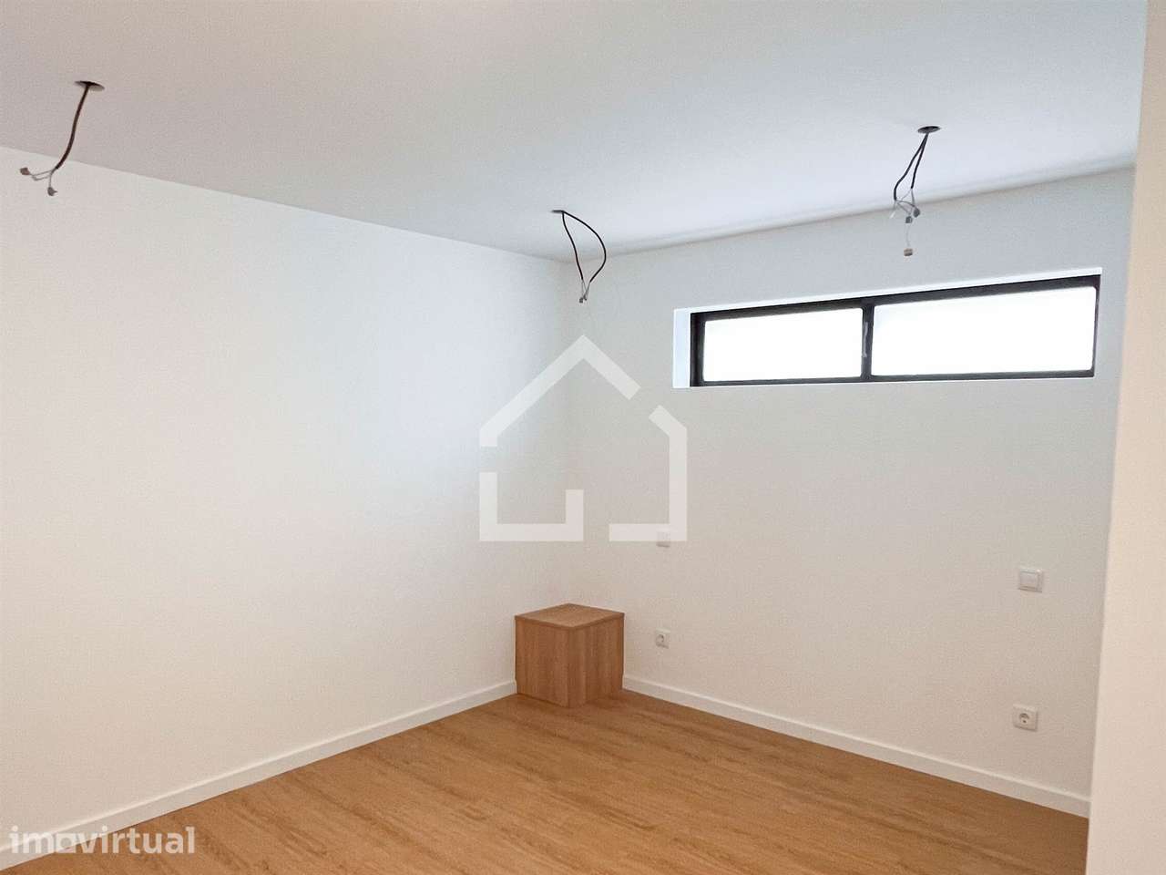 T1 CENTRO de S.M.FEIRA- Arrendamento - Grande imagem: 3/28