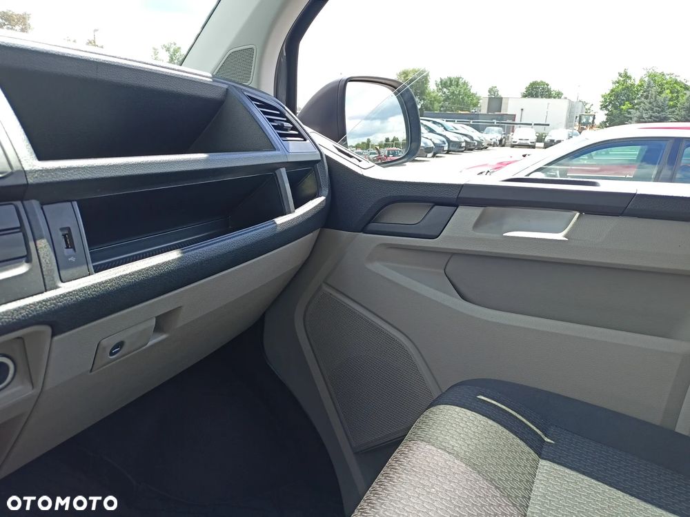 Volkswagen Caravelle 2.0 TDI L2 Highline - 12