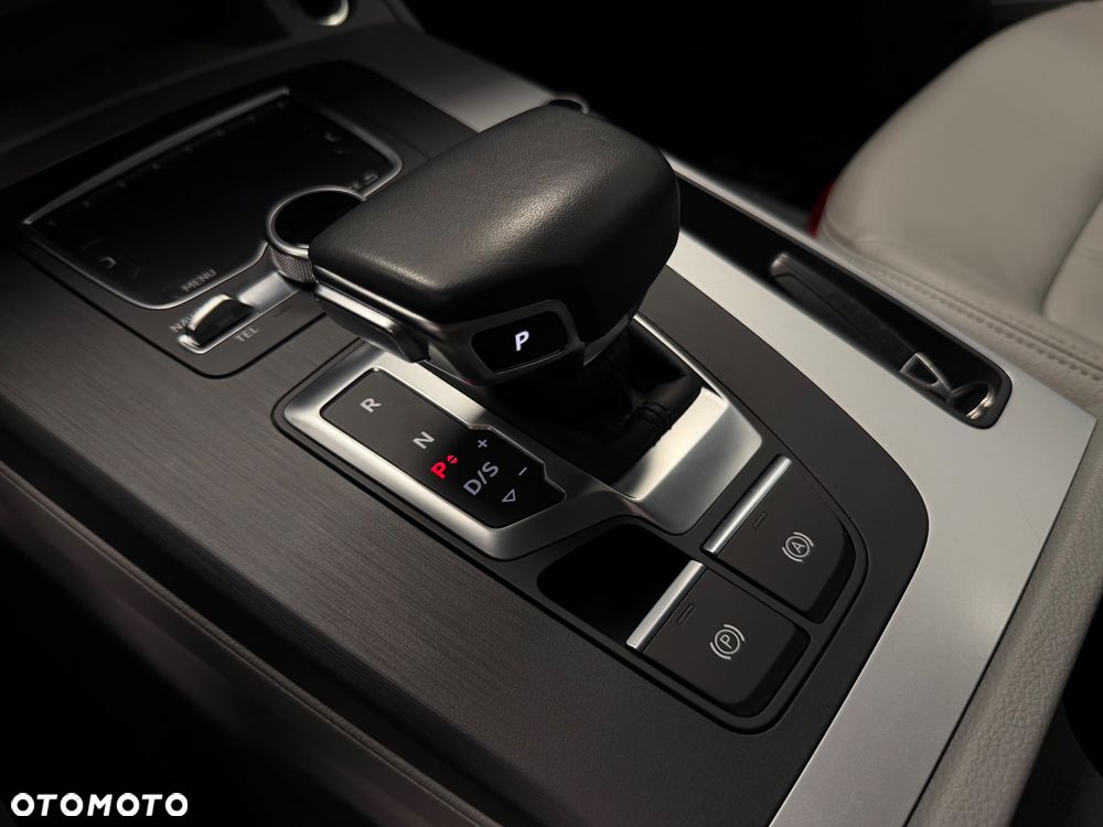 Audi Q5 35 TDI Quattro S tronic - 16