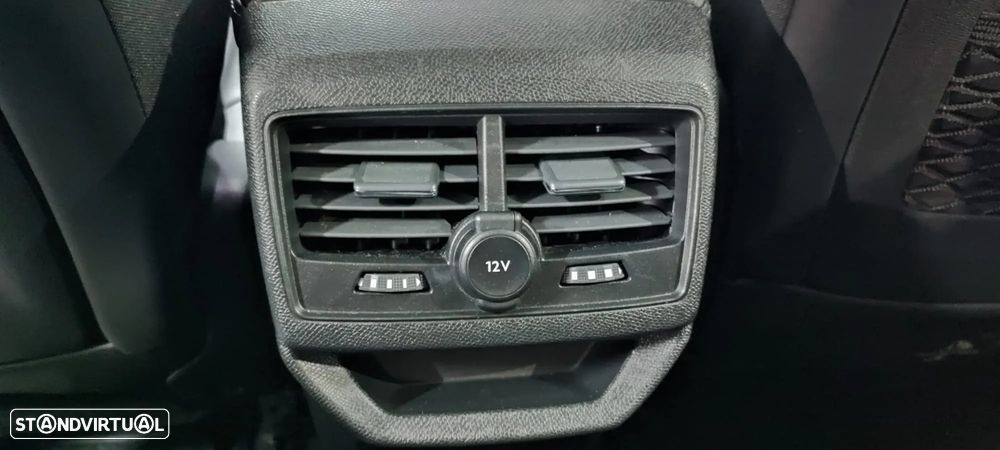 Peugeot 3008 1.2 PureTech Allure EAT8 - 45