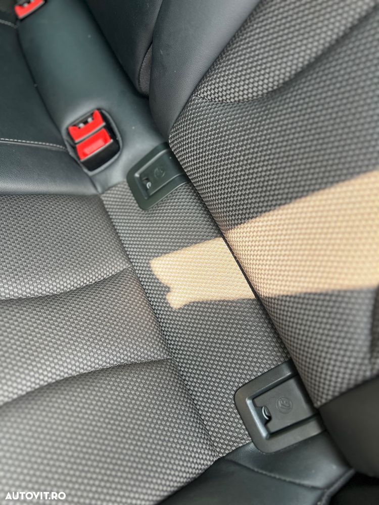 Audi A3 ver-35-tfsi-limousine-s-tronic-s-line - 31