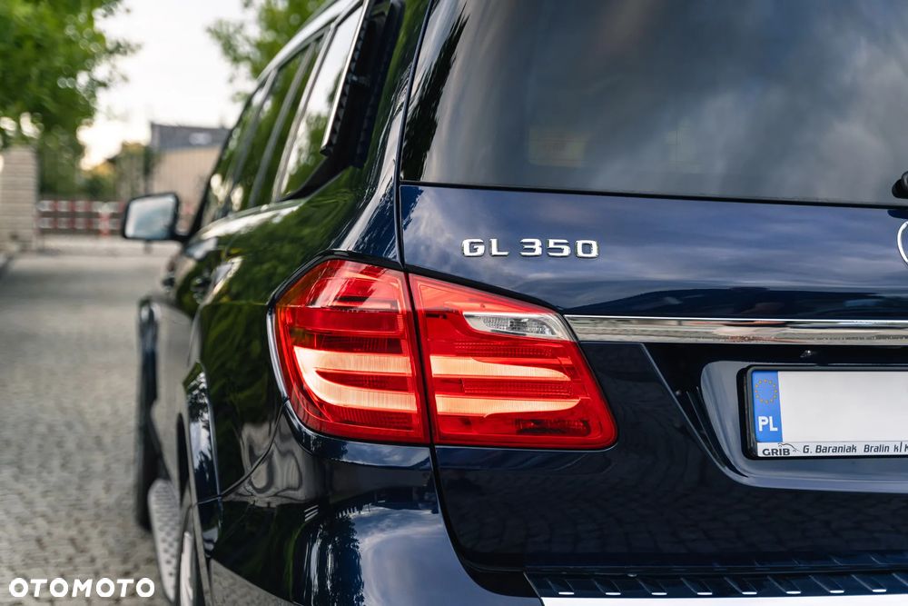 Mercedes-Benz GL 350 BlueTec 4-Matic - 8