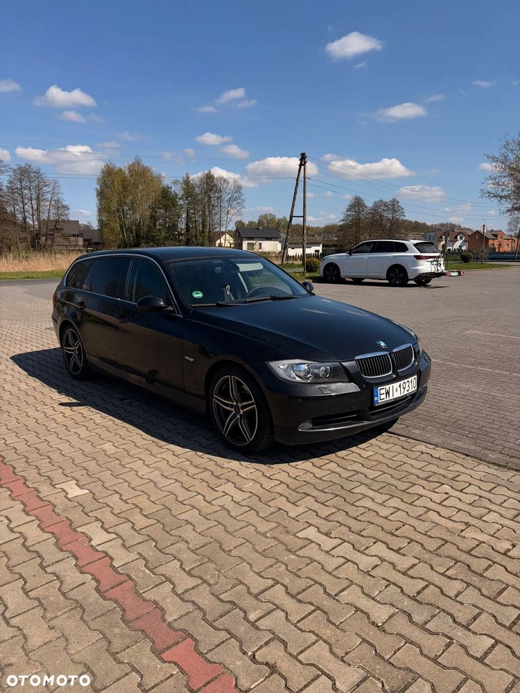 BMW Seria 3 325xi - 3