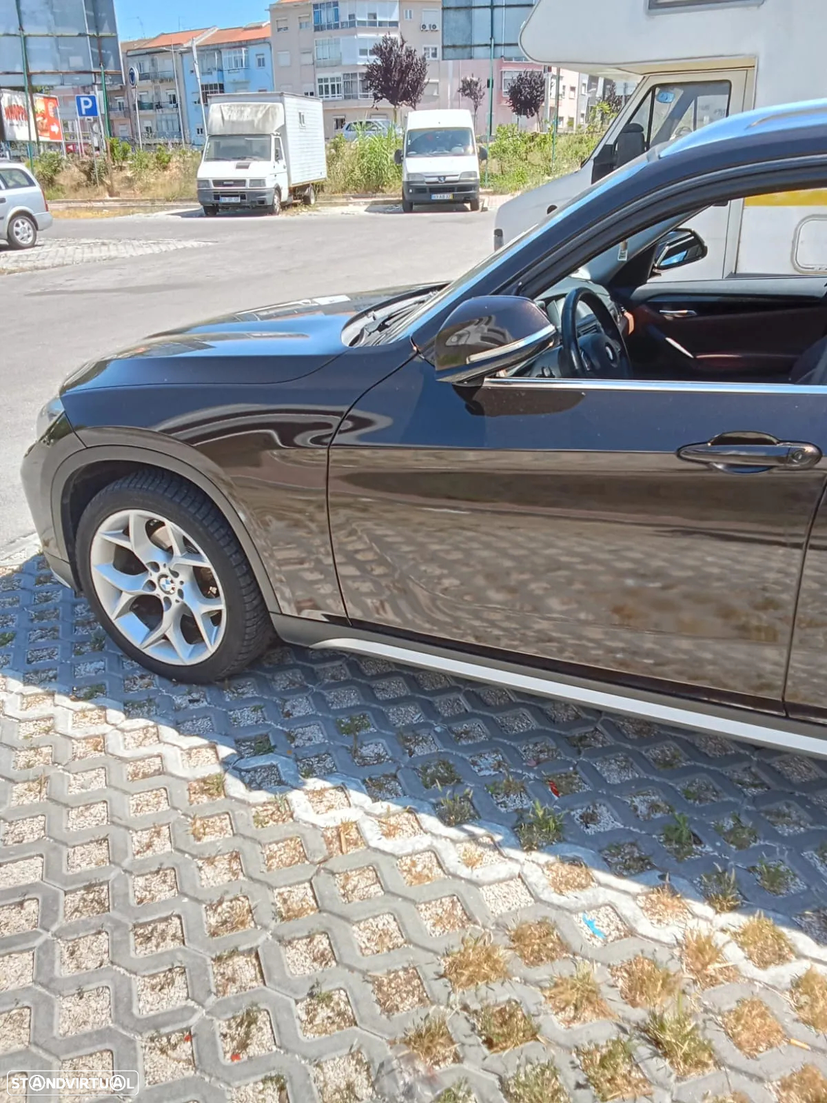 BMW X1 18 d sDrive Auto Line Sport - 5