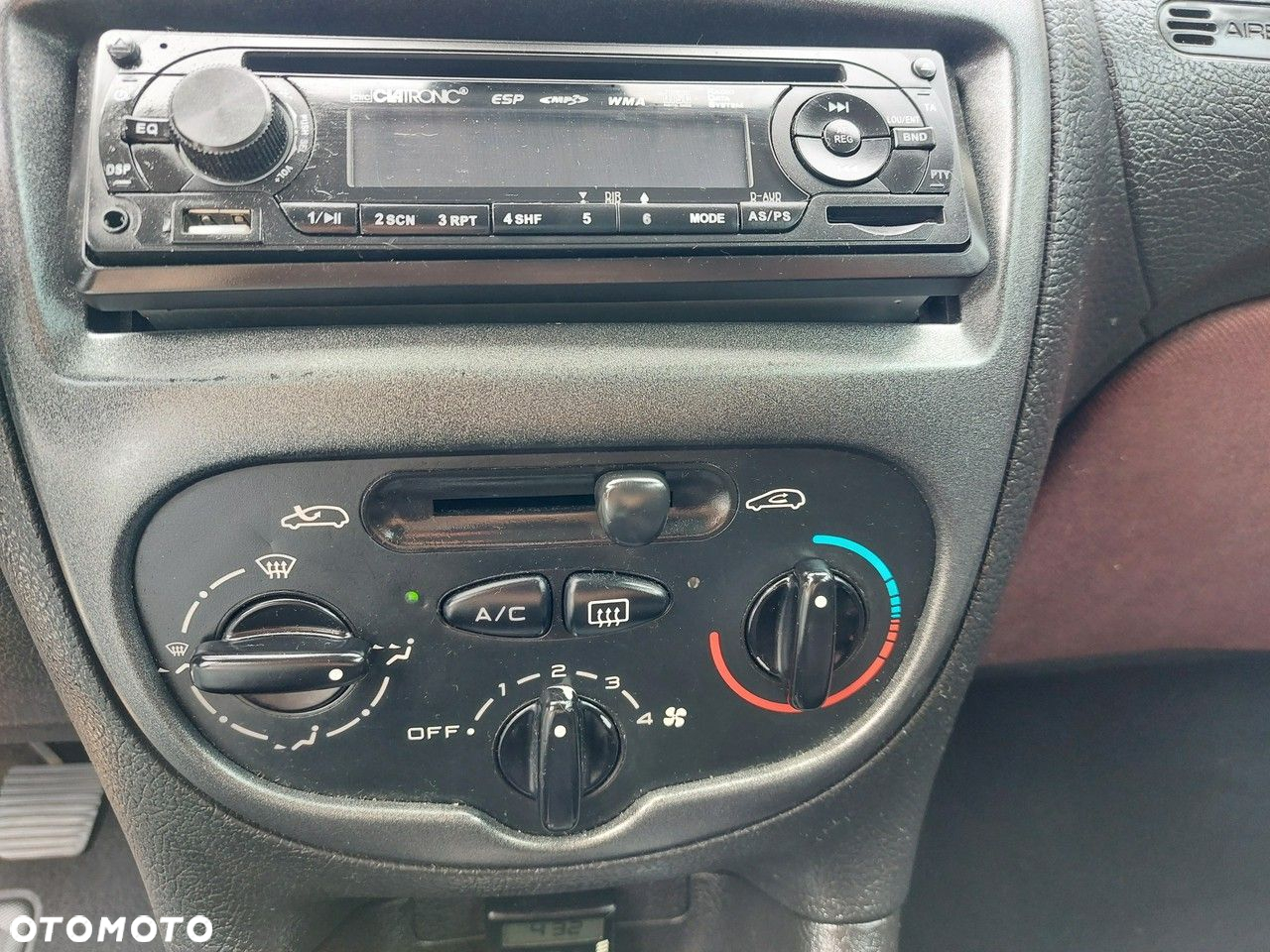 Peugeot 206 - 25