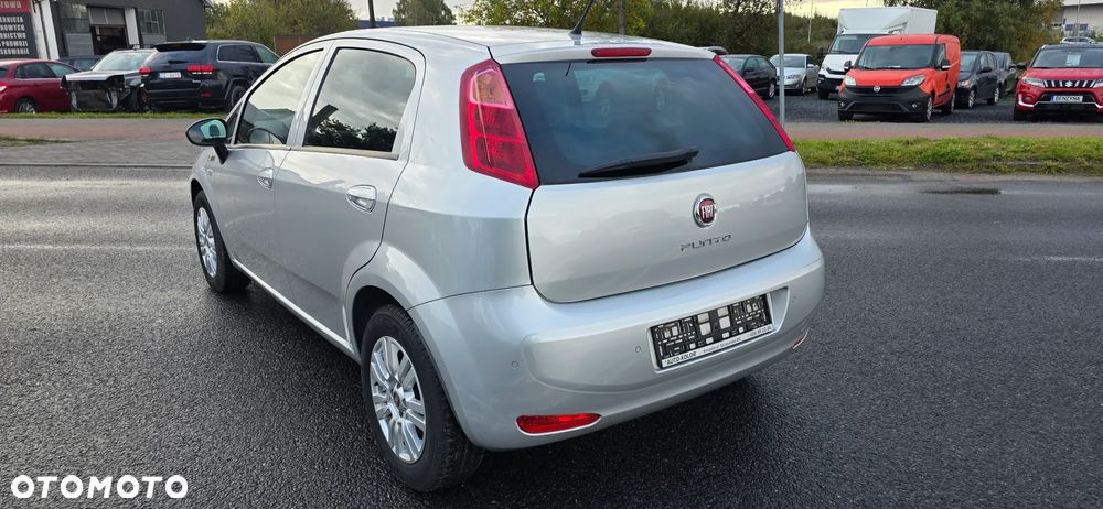 Fiat Punto 1.2 Young - 7