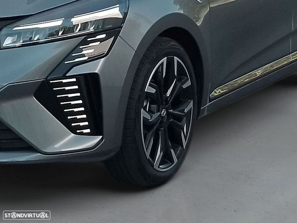 Renault Clio 1.0 TCe Techno Bi-Fuel - 4