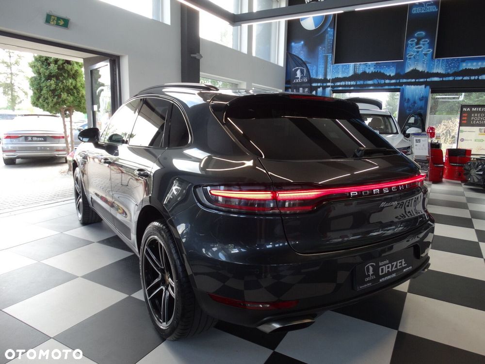 Porsche Macan - 5