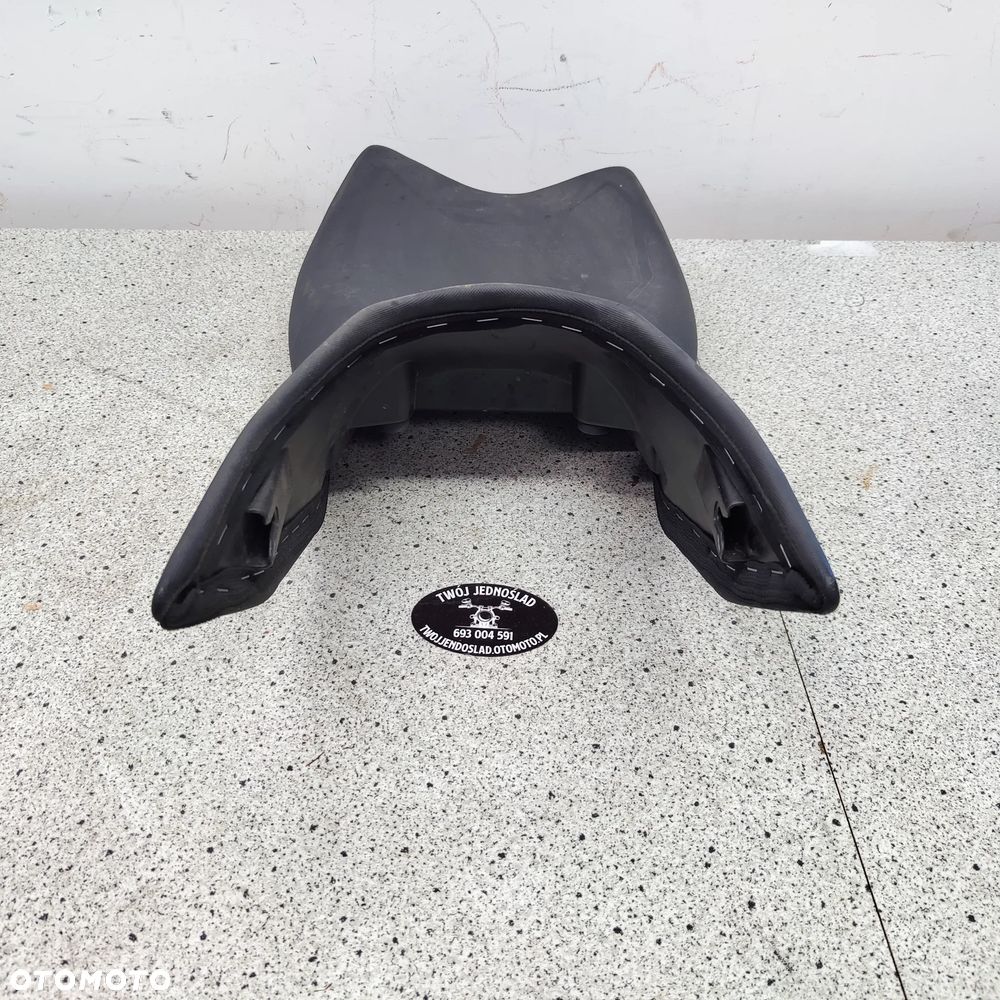 Siedzenie, fotel przód, kanapa kierowcy KTM 1290 Super Duke - 4