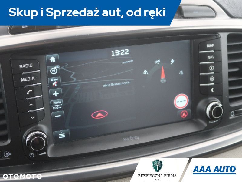Kia Sorento - 14