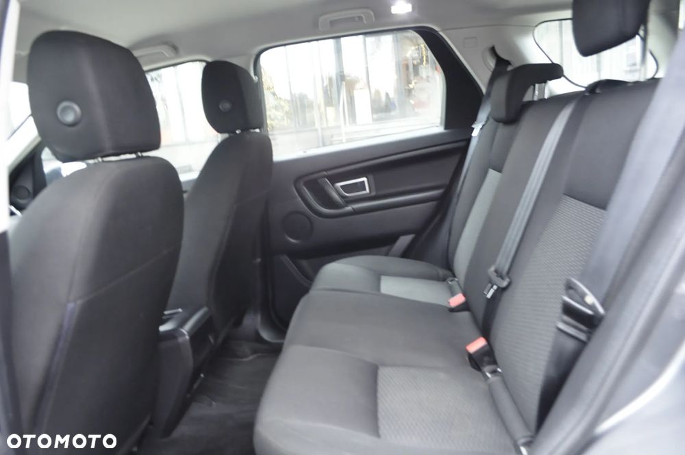 Land Rover Discovery Sport - 9
