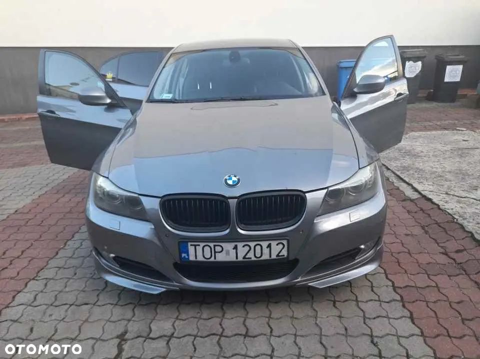 BMW Seria 3 320d - 18
