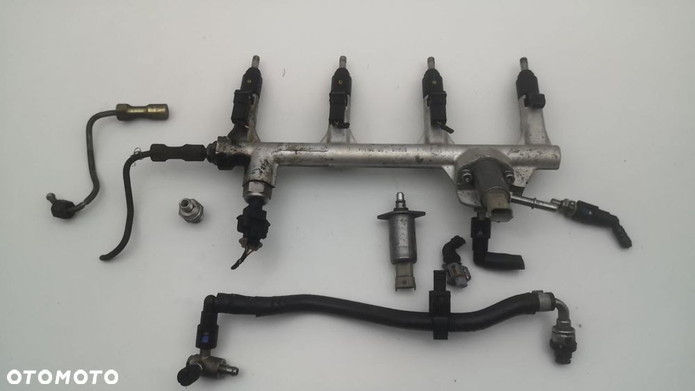 WTRYSKIWACZ ELEMENTY UKŁADU PALIWA PALIWOWEGO Z22SE - 9