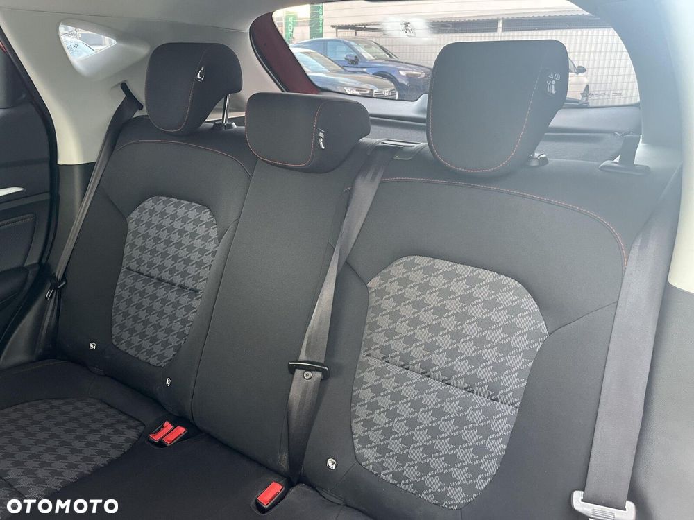 MG ZS 1.5 VTi-Tech Exclusive - 29