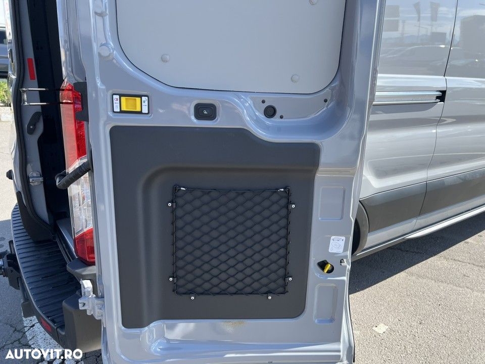 Ford Transit - 16