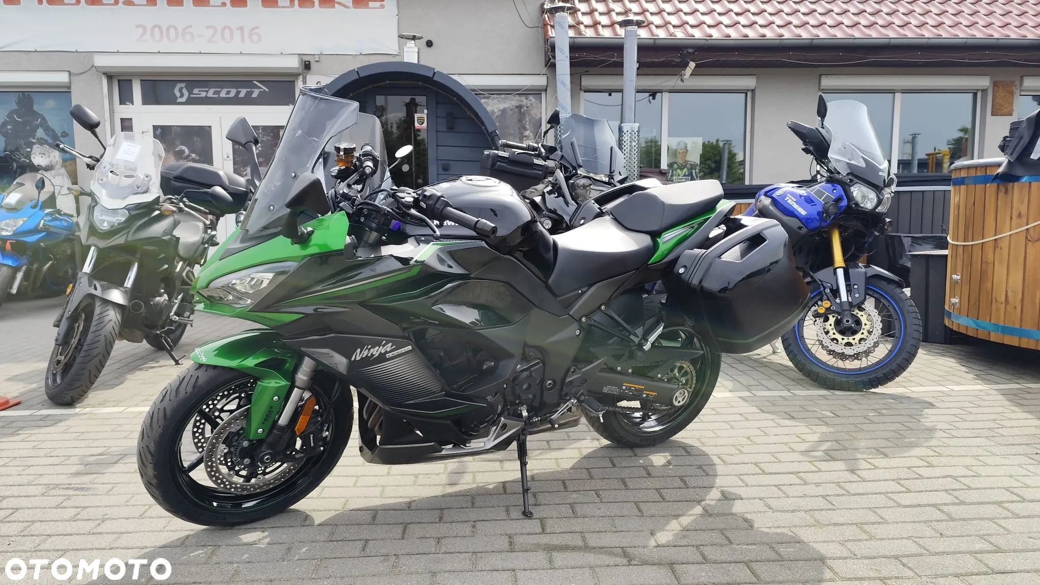 Kawasaki Ninja 1000 SX - 1