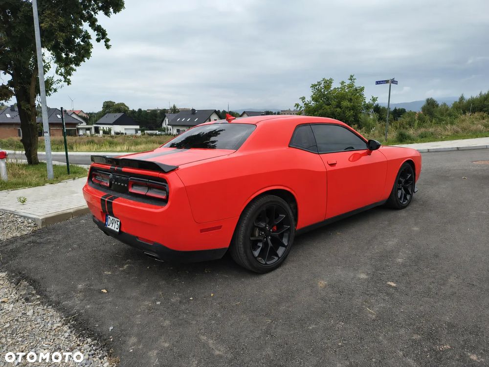 Dodge Challenger 3.6 SXT - 2