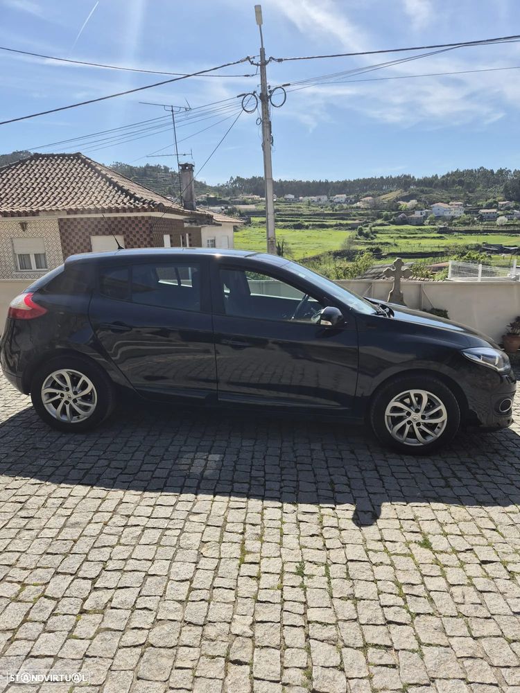 Renault Mégane dCi 110 FAP LIMITED - 6