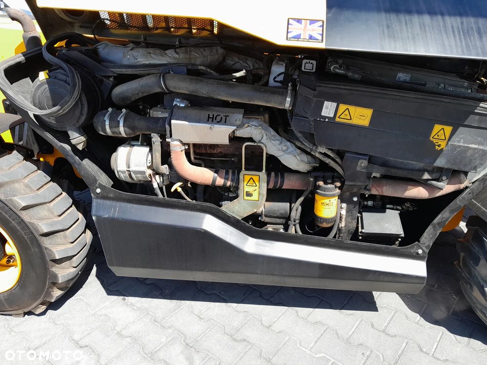 JCB 525-60 - 14