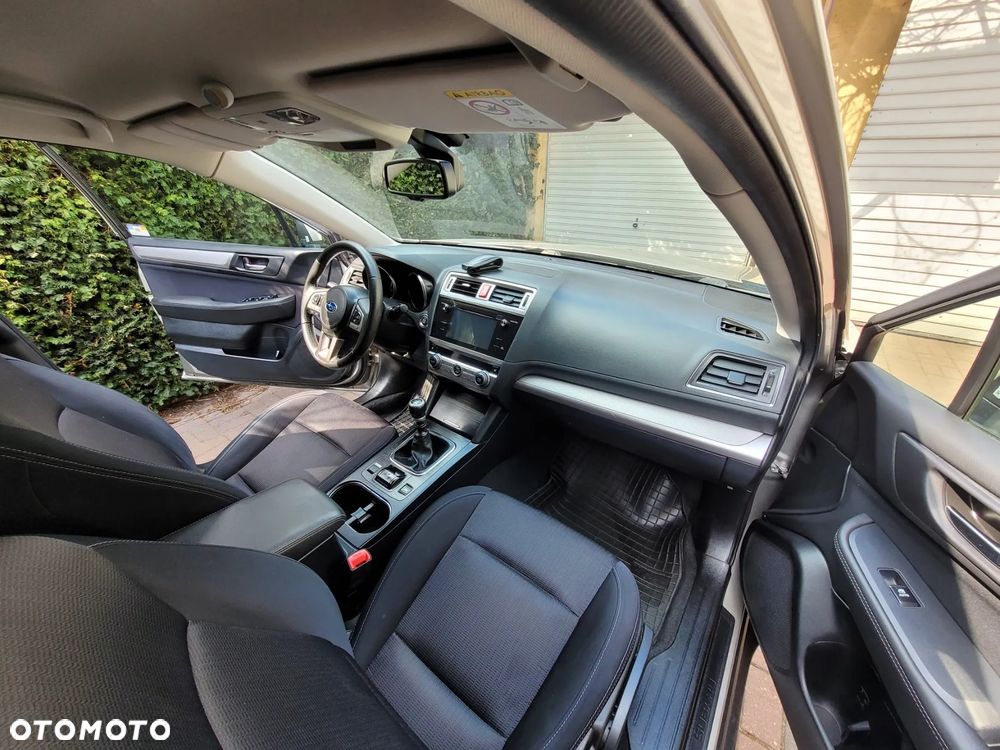 Subaru Outback 2.0D Active - 17