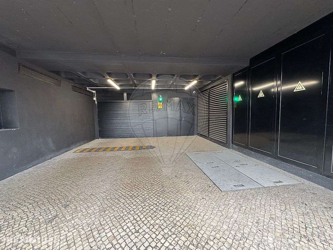 Garagem  para venda - Grande imagem: 3/12