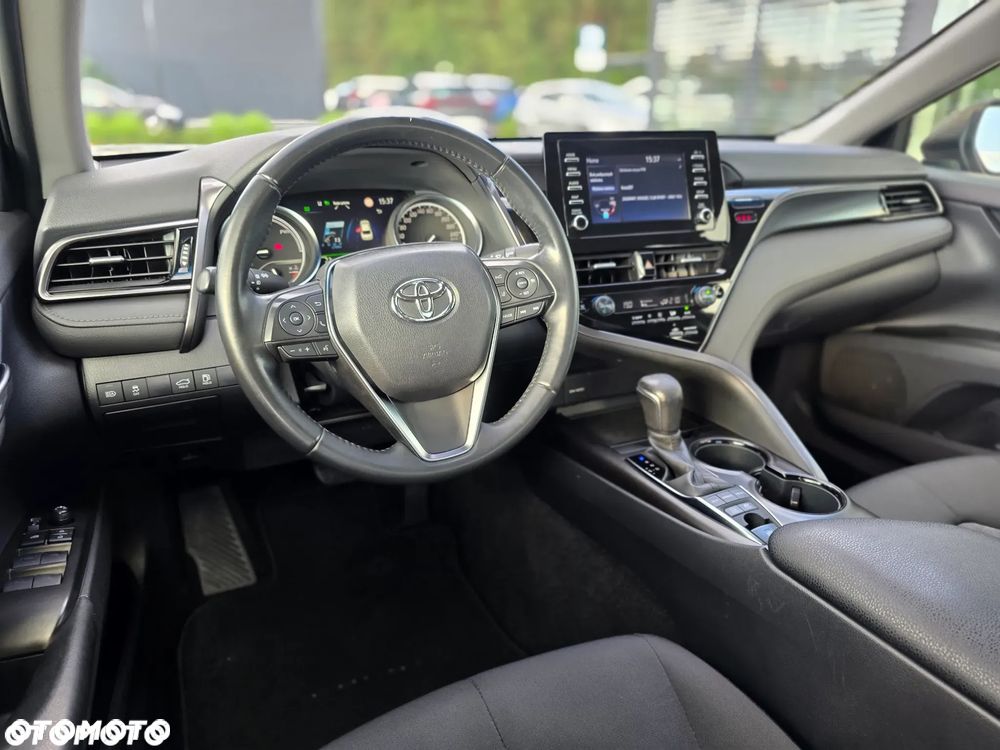 Toyota Camry 2.5 Hybrid Prestige CVT - 23