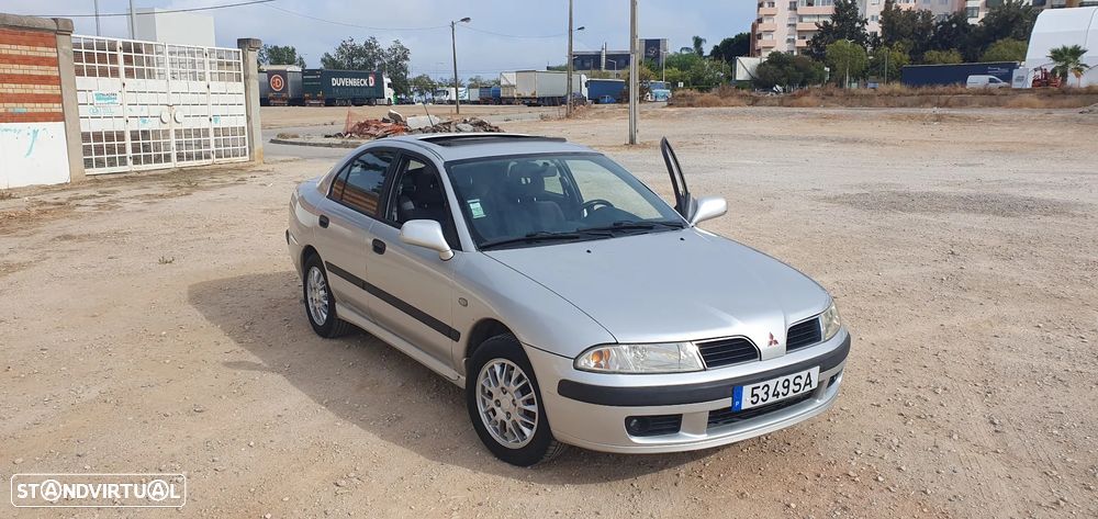 Mitsubishi Carisma HB 1.6 Avance - 6