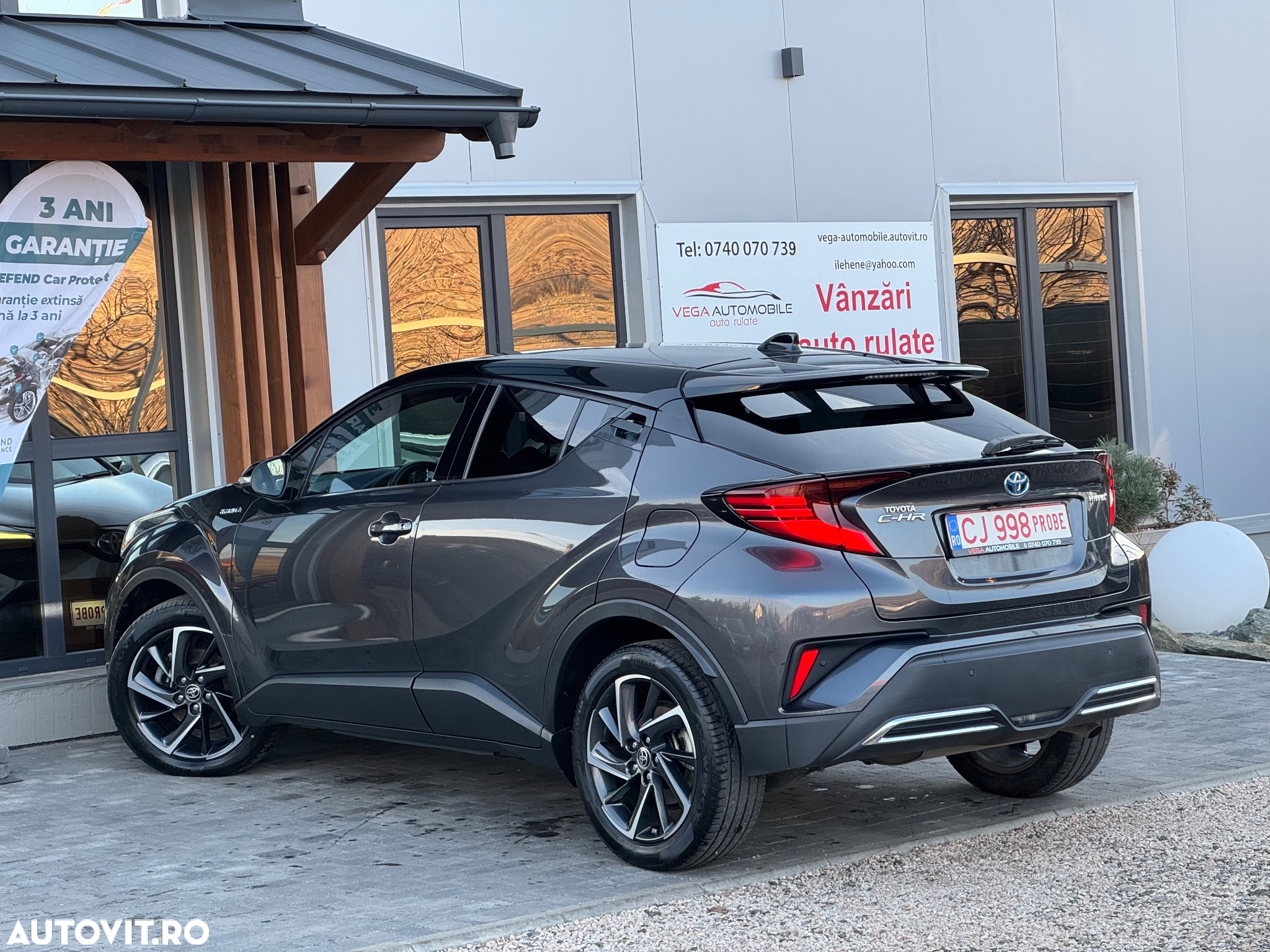 Toyota C-HR 2.0 HSD 184 CP 4x2 CVT C-ult Style bi-tone - 4