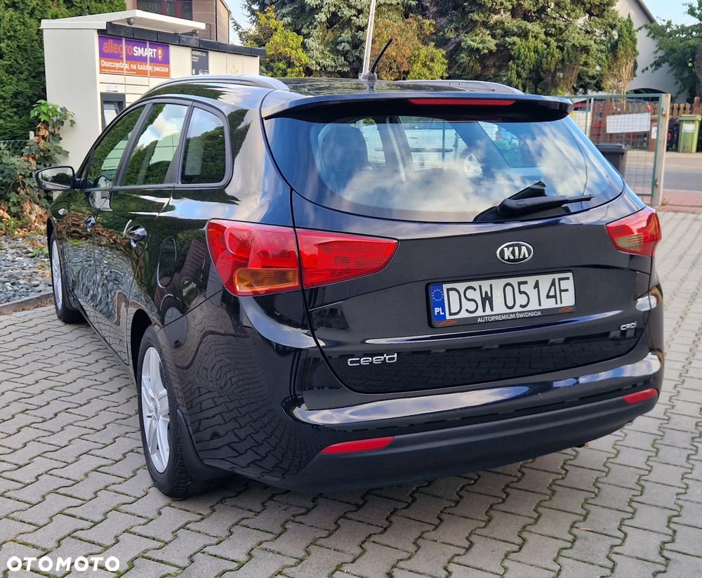 Kia Ceed Cee'd 1.6 CRDi M - 17