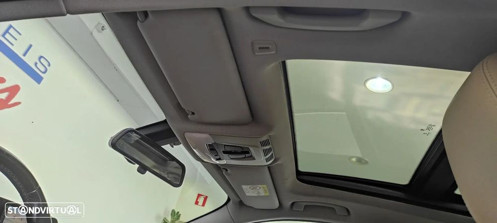 BMW 318 d Auto Line Luxury - 18