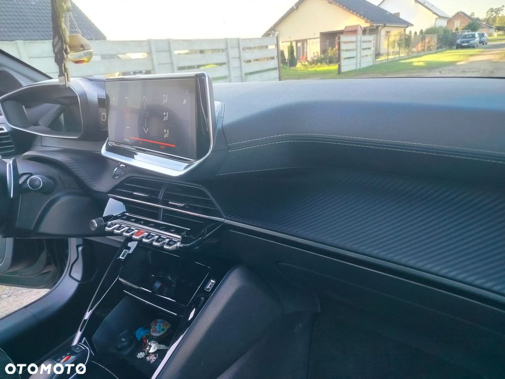 Peugeot 208 1.2 PureTech GT Line S&S EAT8 - 35