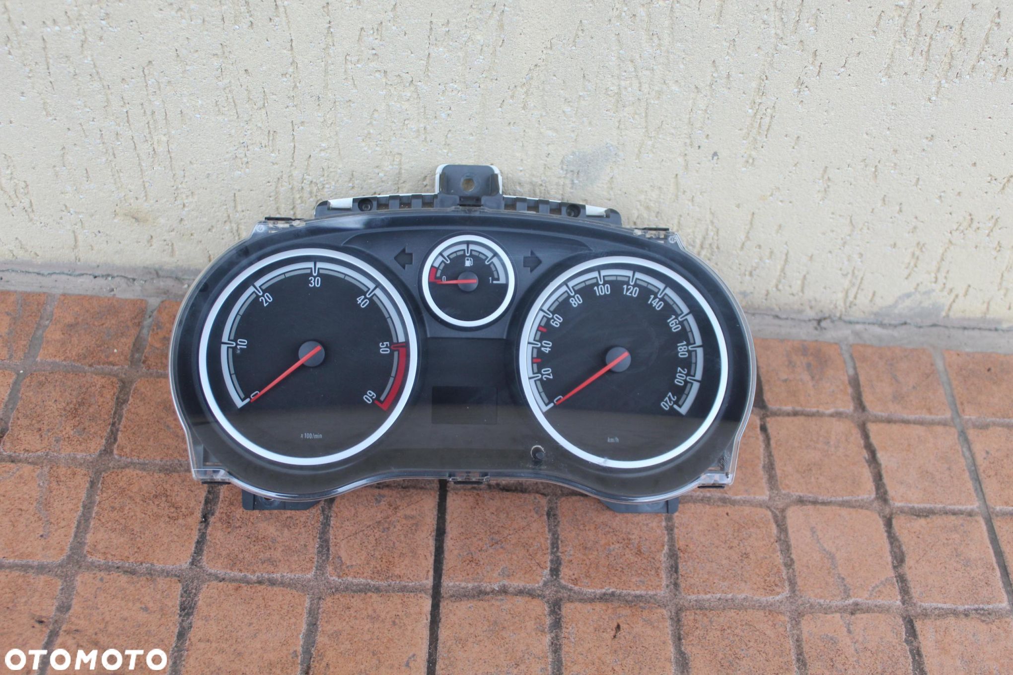 LICZNIK OPEL CORSA D 1.3 CDTI 13285381 - 1
