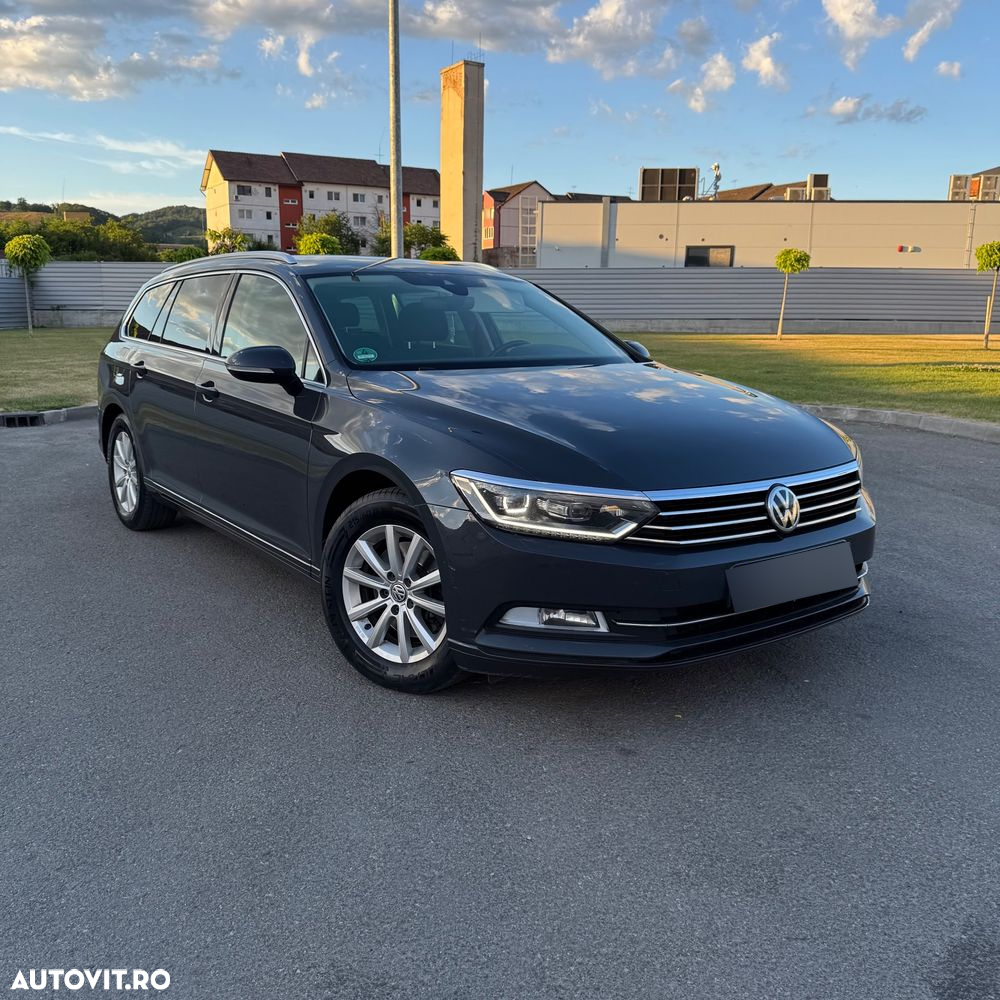 Volkswagen Passat Variant 2.0 TDI DSG Highline - 9