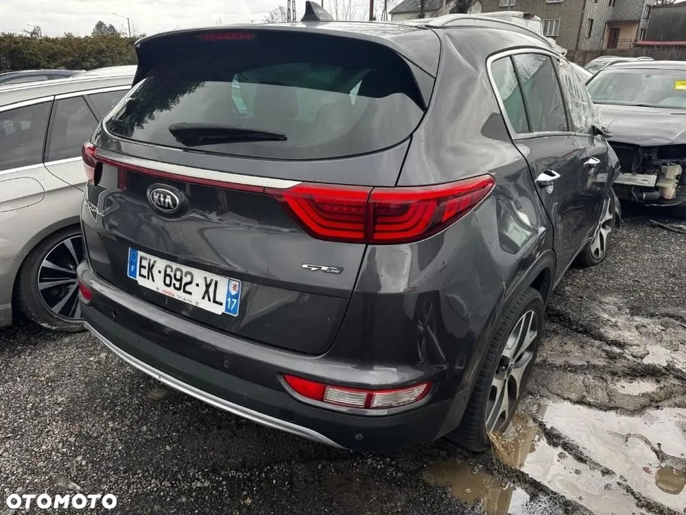 Kia Sportage 1.7 CRDI 2WD Vision - 16