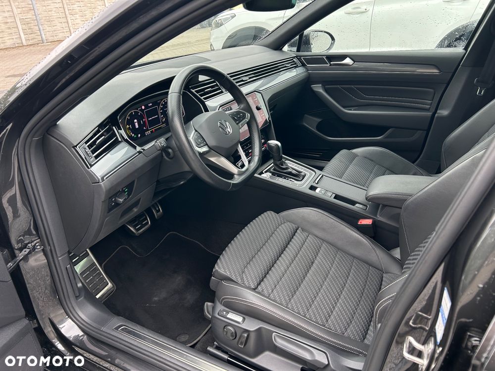 Volkswagen Passat Variant 2.0 TDI SCR DSG Business - 11