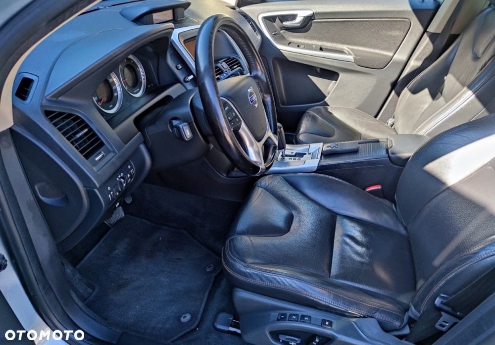 Volvo XC 60 - 16