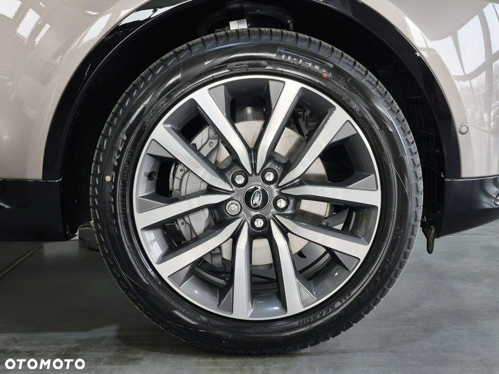 Land Rover Discovery D250 Dynamic SE - 9