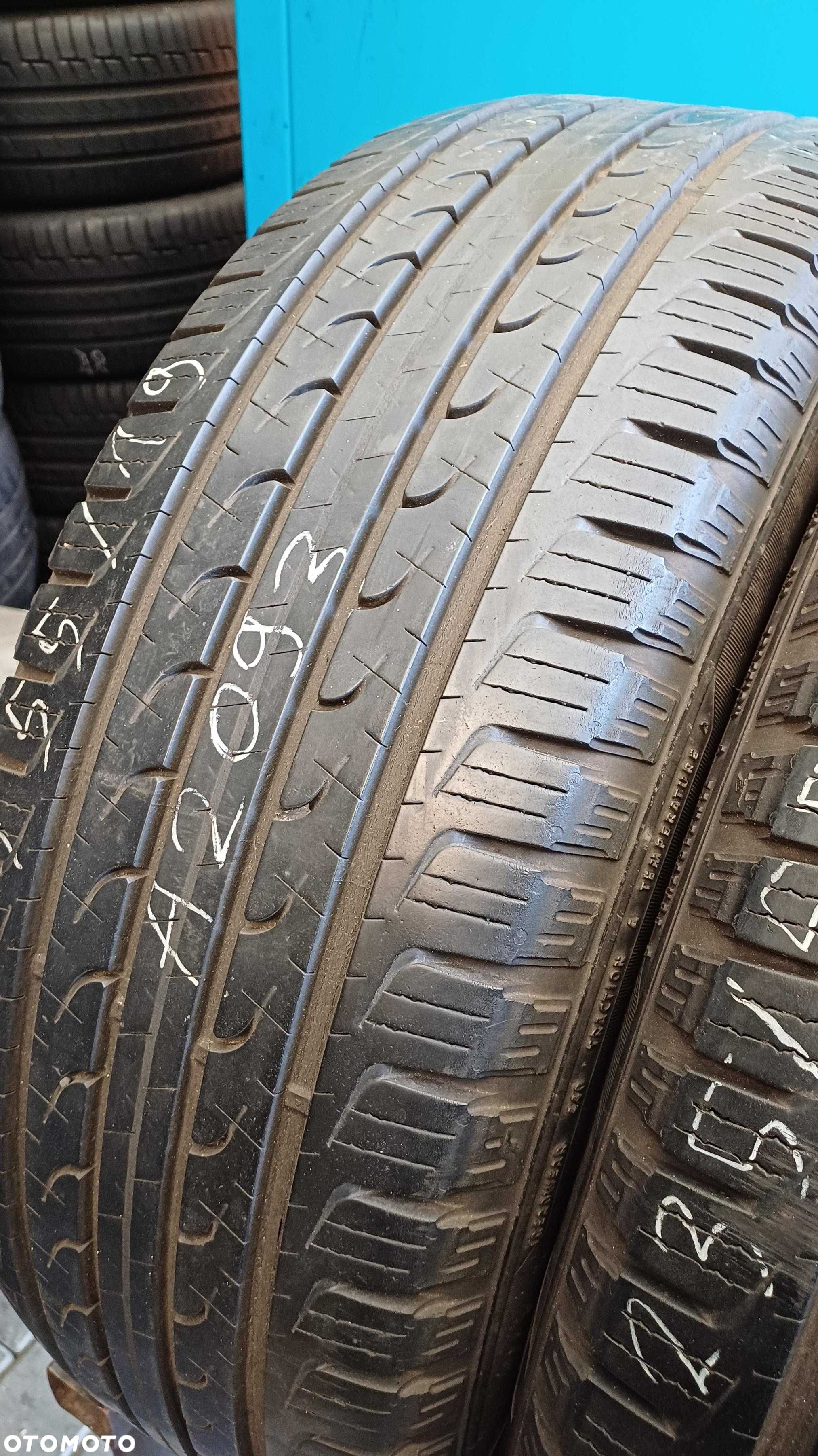 235/55/19 Goodyear Efficient Grip Suv 4x4 LRR 105V - 2