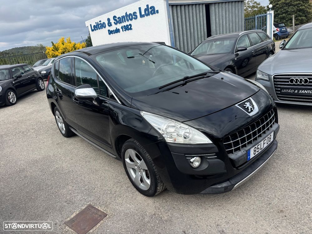 Peugeot 3008 1.6 HDi Executive — fotografia 36