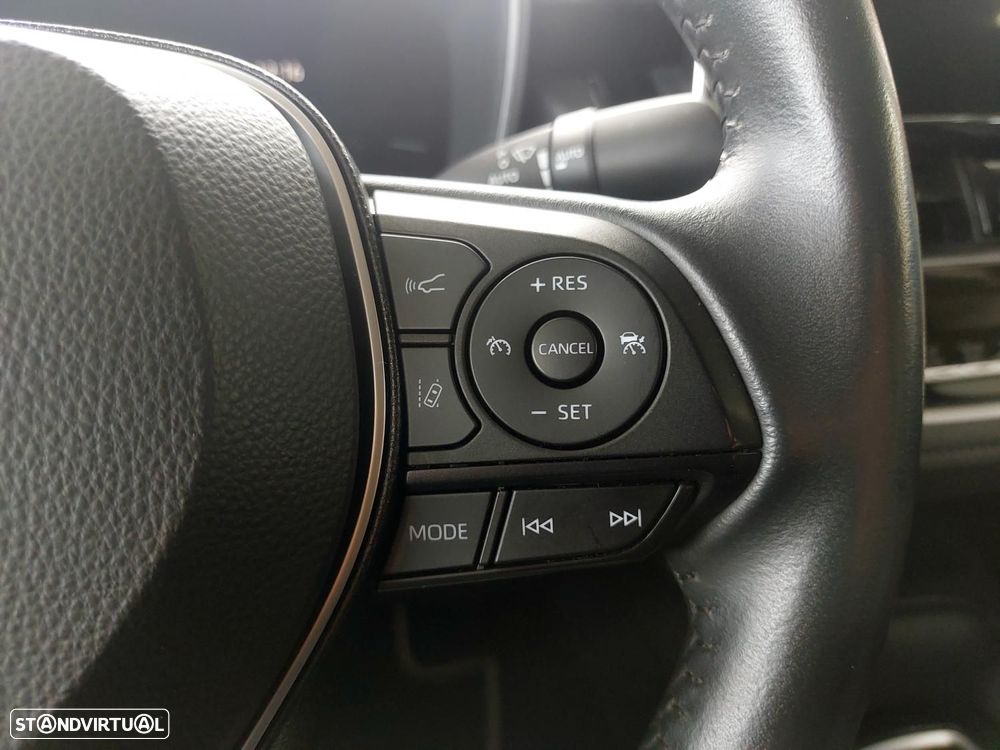 Toyota Corolla SD 1.8 Hybrid Exclusive - 22